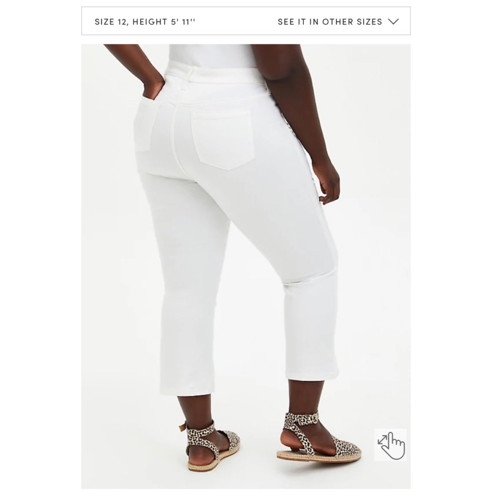 NEW Torrid 24 Crop Mid Rise Flare Jean - Super Soft White - Picture 9 of 12